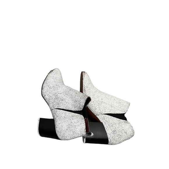 Report Signature Toby White Crackle Pointed Toe Booties, size 6.5 - Picture 9 of 15